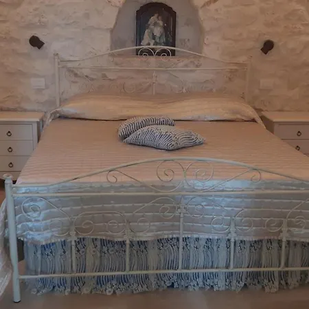 Valle D'Itria Trulli E Alcova Mikael Cisternino Exterior foto