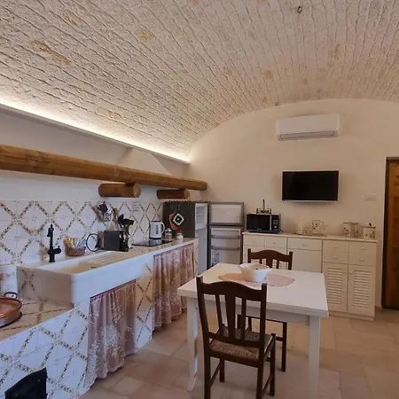 Valle D'Itria Trulli E Alcova Mikael Cisternino Exterior foto