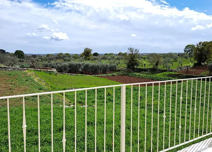 Valle D\'Itria Trulli E Alcova Mikael
