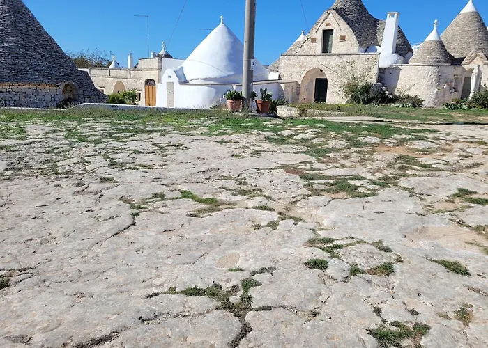 Valle D\'Itria Trulli E Alcova Mikael