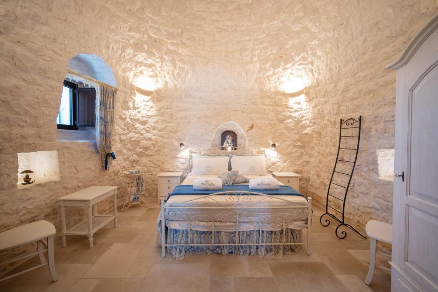Valle D'itria Trulli E Alcova Mikael * Cisternino