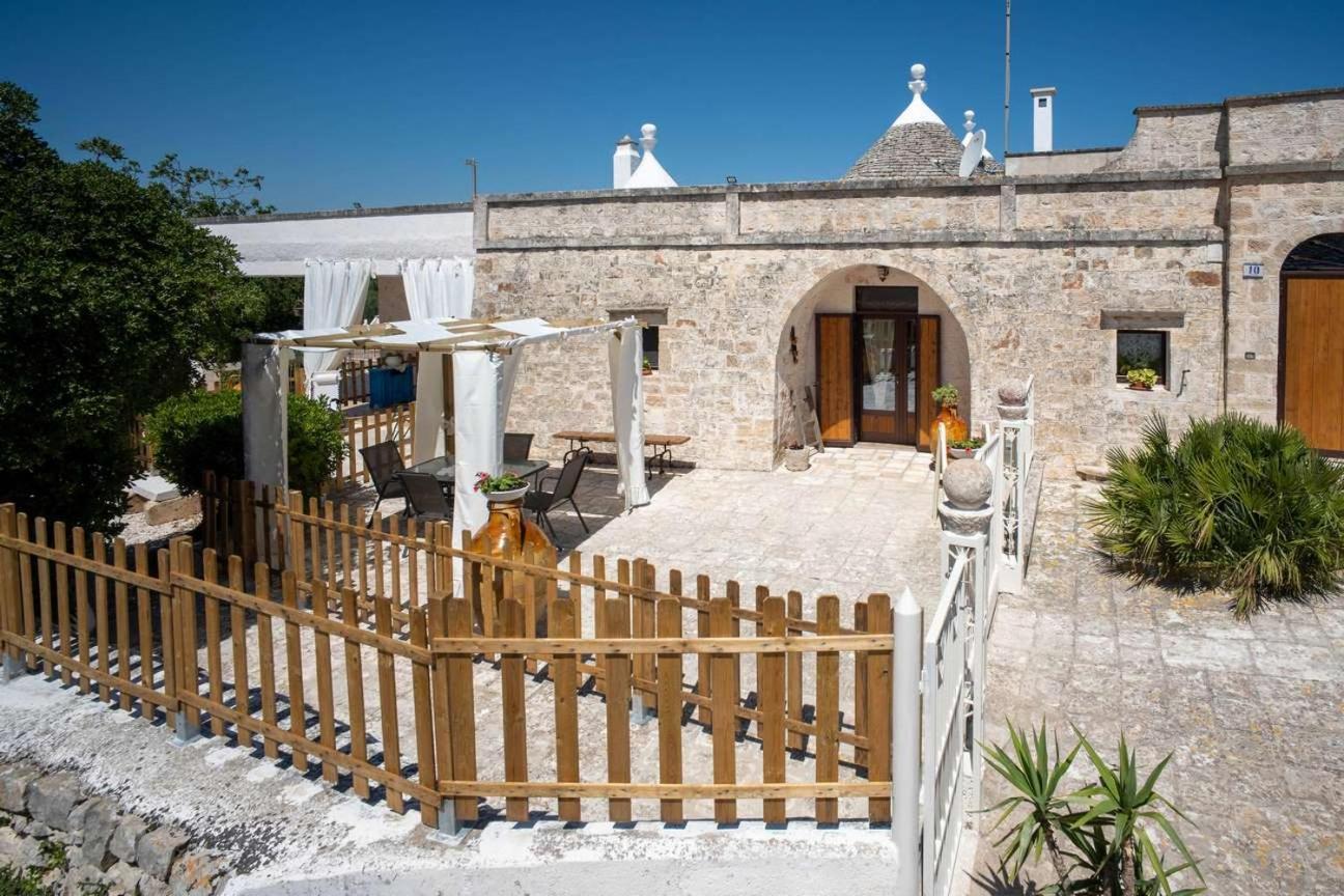 Valle D'itria Trulli E Alcova Mikael Ferienhaus Cisternino