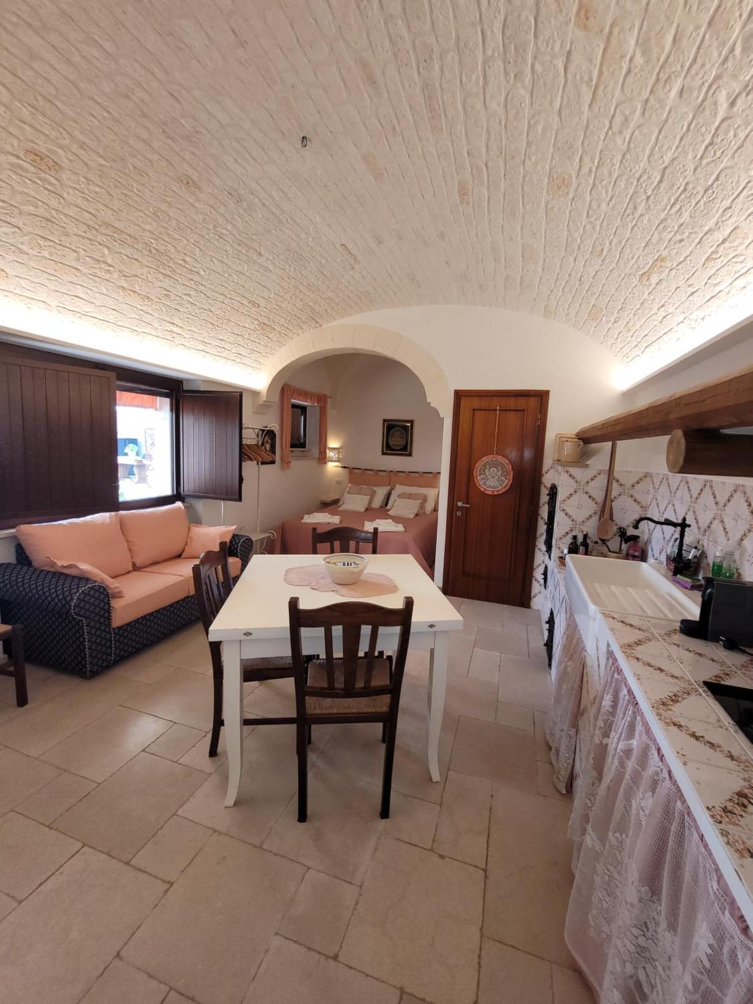 Valle D'itria Trulli E Alcova Mikael Holiday home